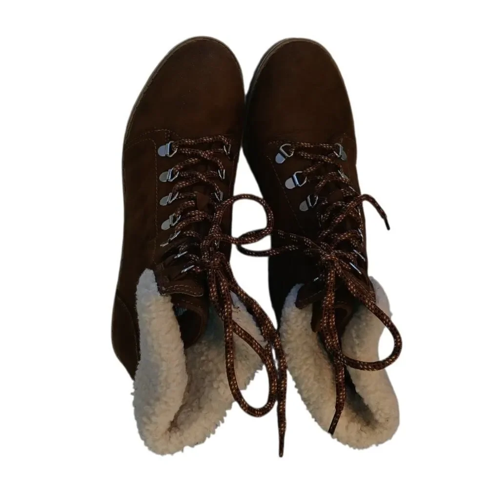 Stylish PORTLAND Womens Brown Faux Suede 3.5